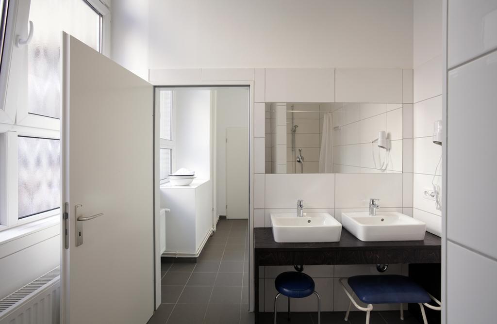 Huettenpalast Berlin Room photo
